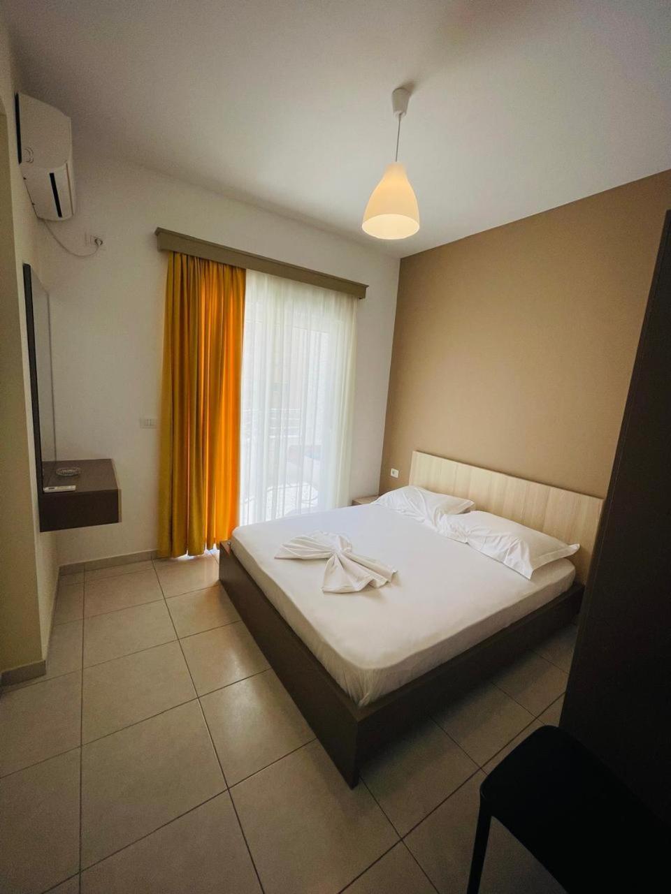 Eliona Apartments Sarandë Exterior foto