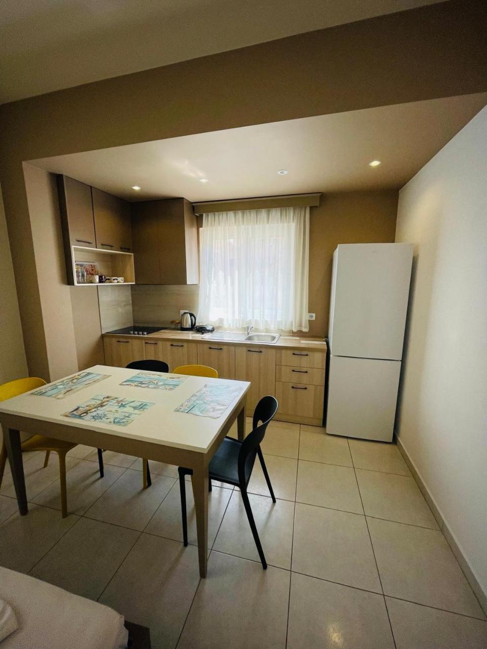 Eliona Apartments Sarandë Exterior foto