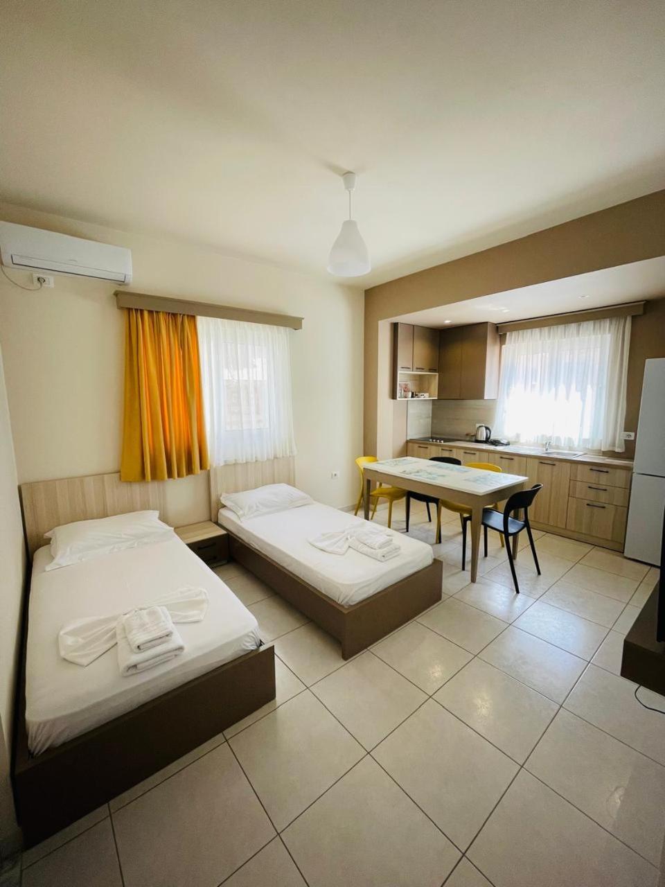 Eliona Apartments Sarandë Exterior foto