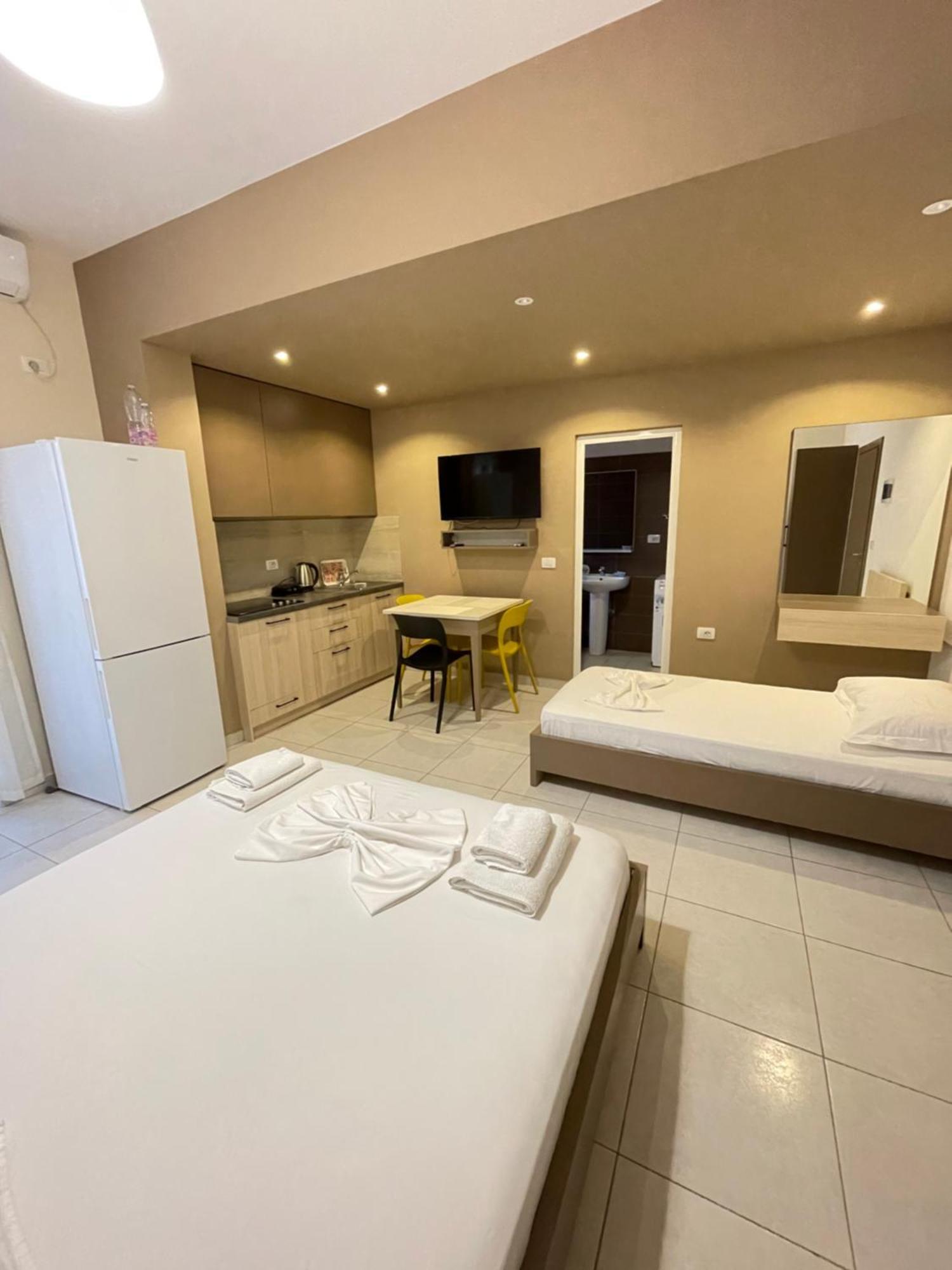 Eliona Apartments Sarandë Exterior foto